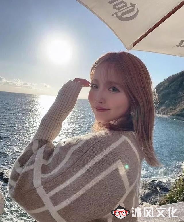 三上悠亚 “尺度太大” 险被封杀!童年女神秒变潮流女王!成功逆袭-沐风文化