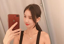 韩国美女ins上的账号为2km2km,是一位拥有超S身材的大美女-沐风文化