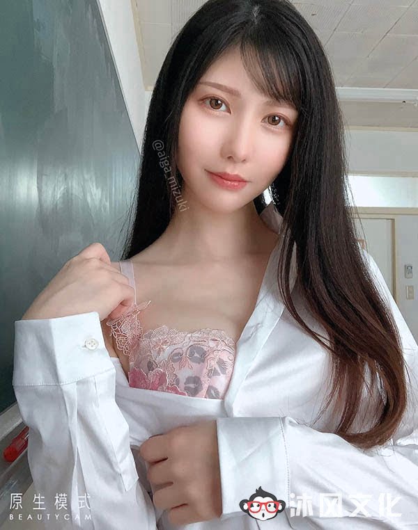 教师诱惑!“蓝牙みずき”包臀裙下骚意浓,“放荡本命”直接现形!