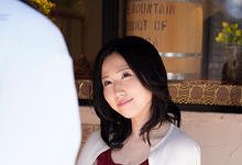 HMN-032 老公不够力⋯佐山爱上网给人免费中出！-沐风文化