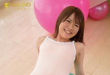 FLNS-135 怎么露都好看!甜滋滋东条夏大搞疯狂角色扮演 「不到22吋纤腰」迷死人-沐风文化